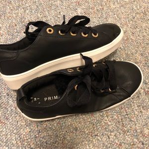 Closet Clean Out! Bundle and save!